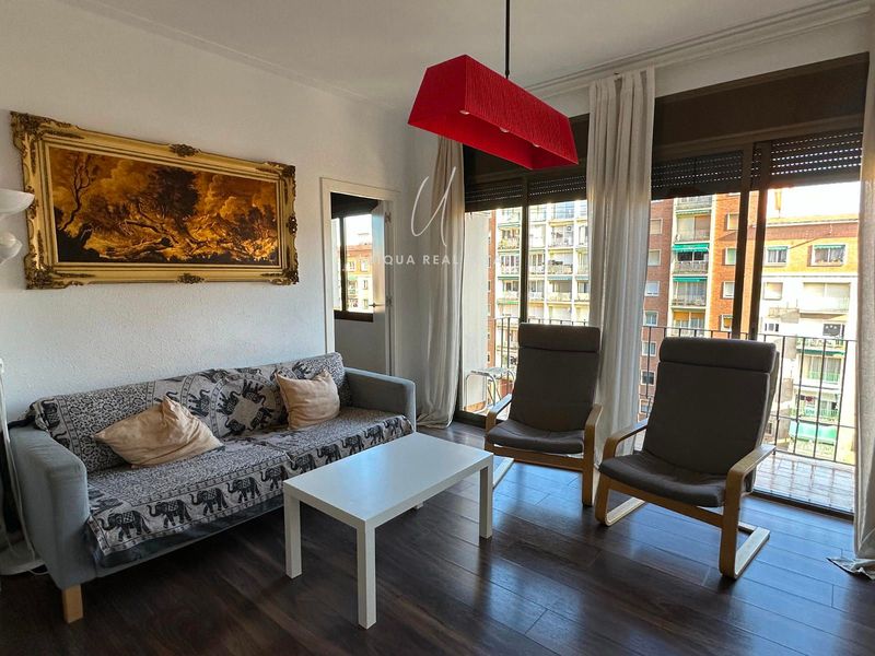 Piso en venta Barcelona. Ref: 1118. Ubiqua Real Estate