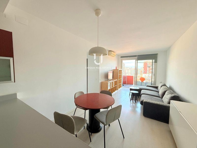 Piso en alquiler Barcelona. Ref: 1136. Ubiqua Real Estate