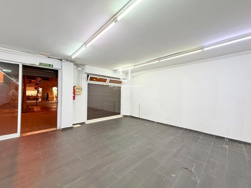 Local Comercial en alquiler Barcelona. Ref: 1197. Ubiqua Real Estate