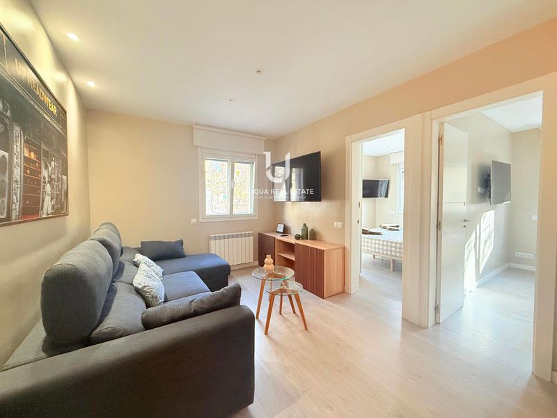 Piso en alquiler Barcelona. Ref: 1232. Ubiqua Real Estate