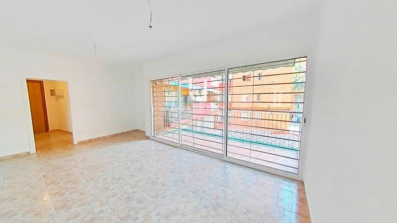 Piso en venta Barcelona. Ref: 1239. Ubiqua Real Estate