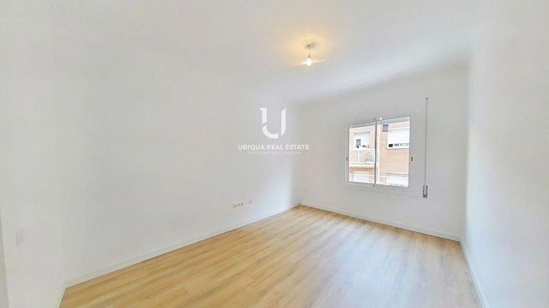 Piso en venta Barcelona. Ref: 1249. Ubiqua Real Estate