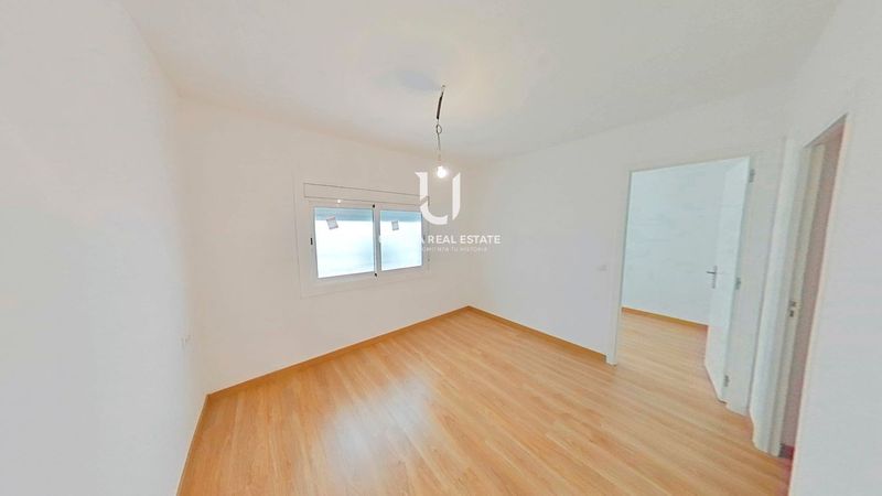 Piso en venta Esplugues de Llobregat, Barcelona. Ref: 1263. Ubiqua Real Estate