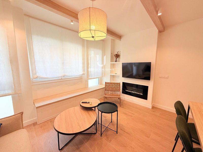 Pis en lloguer Barcelona. Ref: 1271. Ubiqua Real Estate