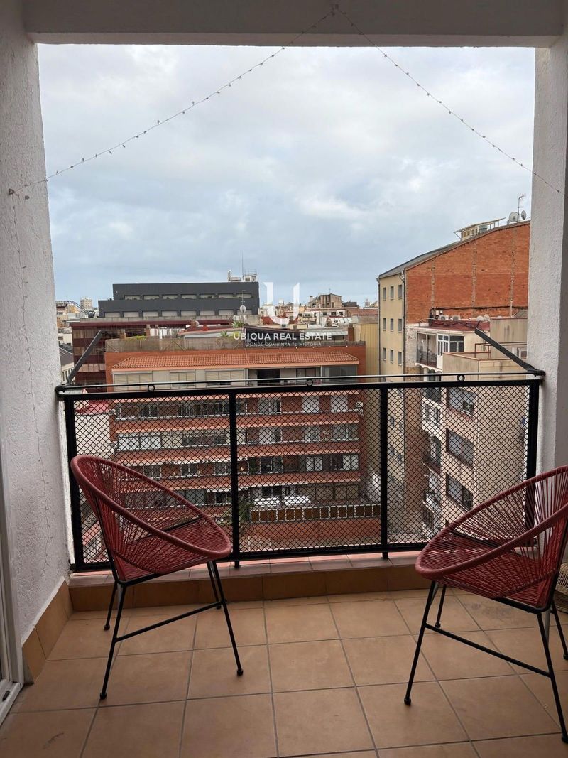 Pis en lloguer Barcelona. Ref: 1274. Ubiqua Real Estate