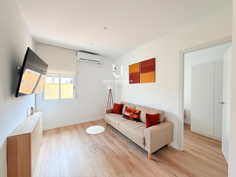Piso en alquiler Barcelona. Ref: 1278. Ubiqua Real Estate