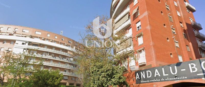 Garaje en venta Sevilla. Ref: 1011. UNION GESTION INMOBILIARIA