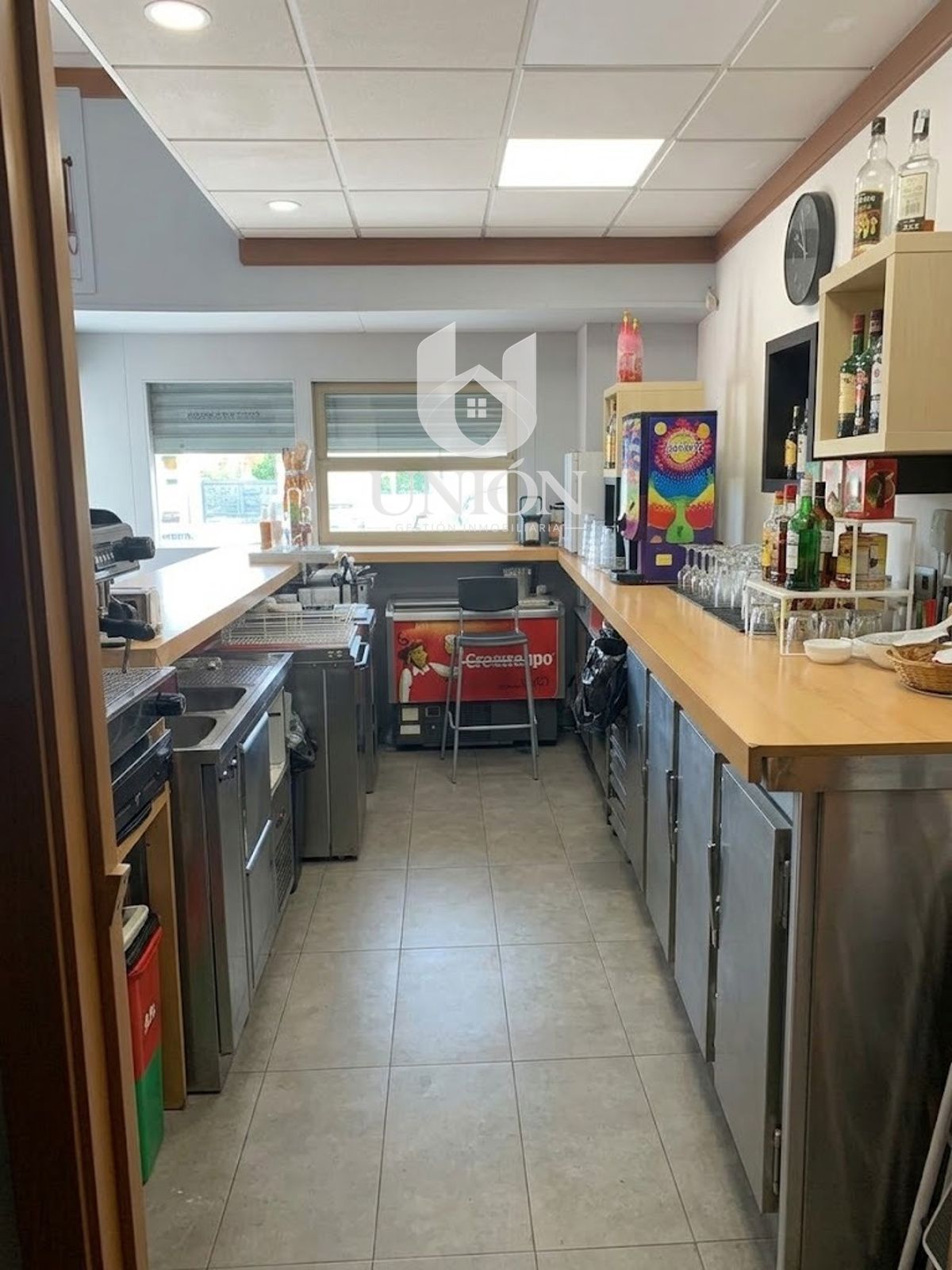 Local comercial en venta en Sevilla - Foto 3