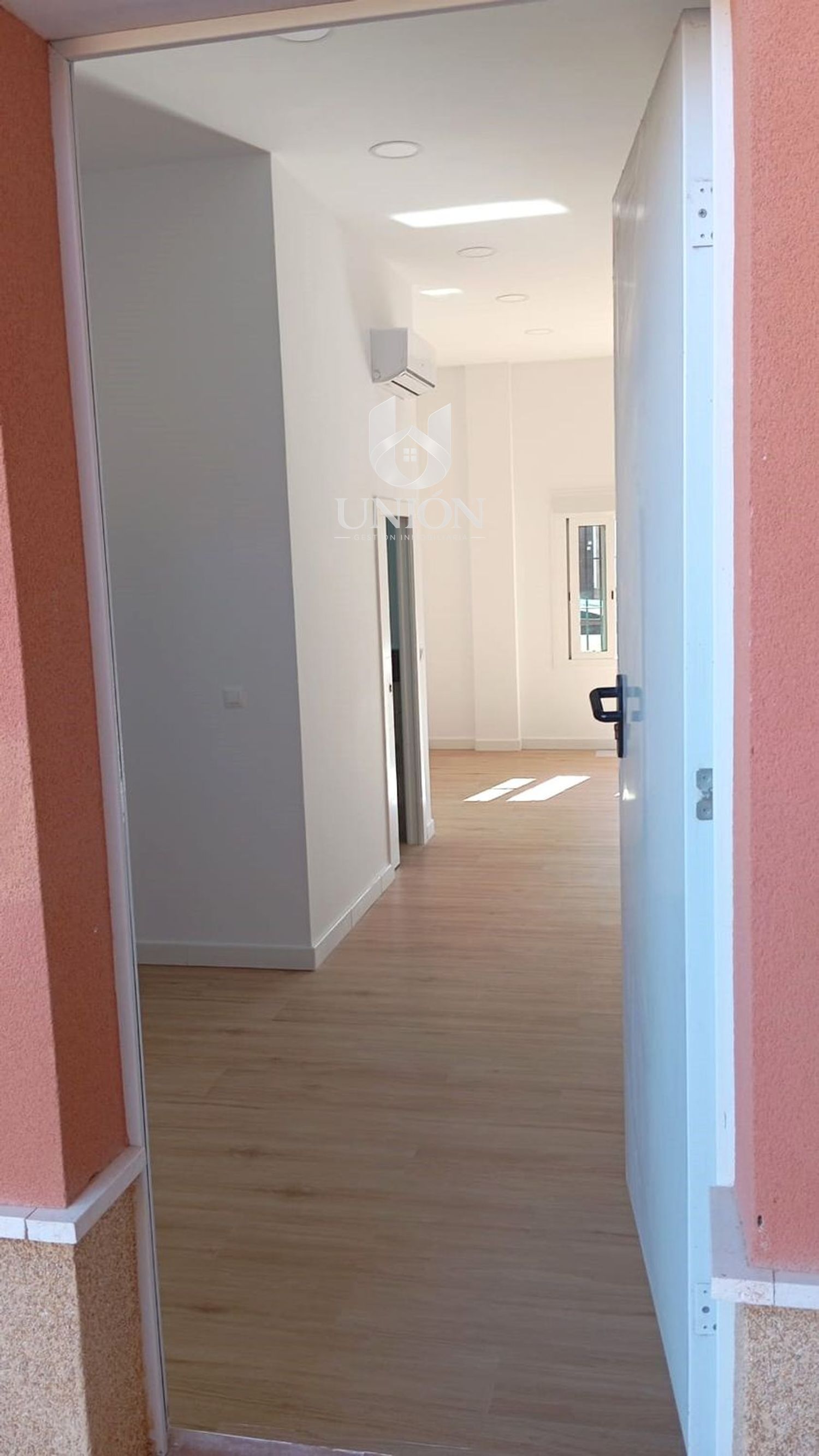 DESPACHO PROFESIONAL ADAPTADO A VIVIENDA - Foto 5