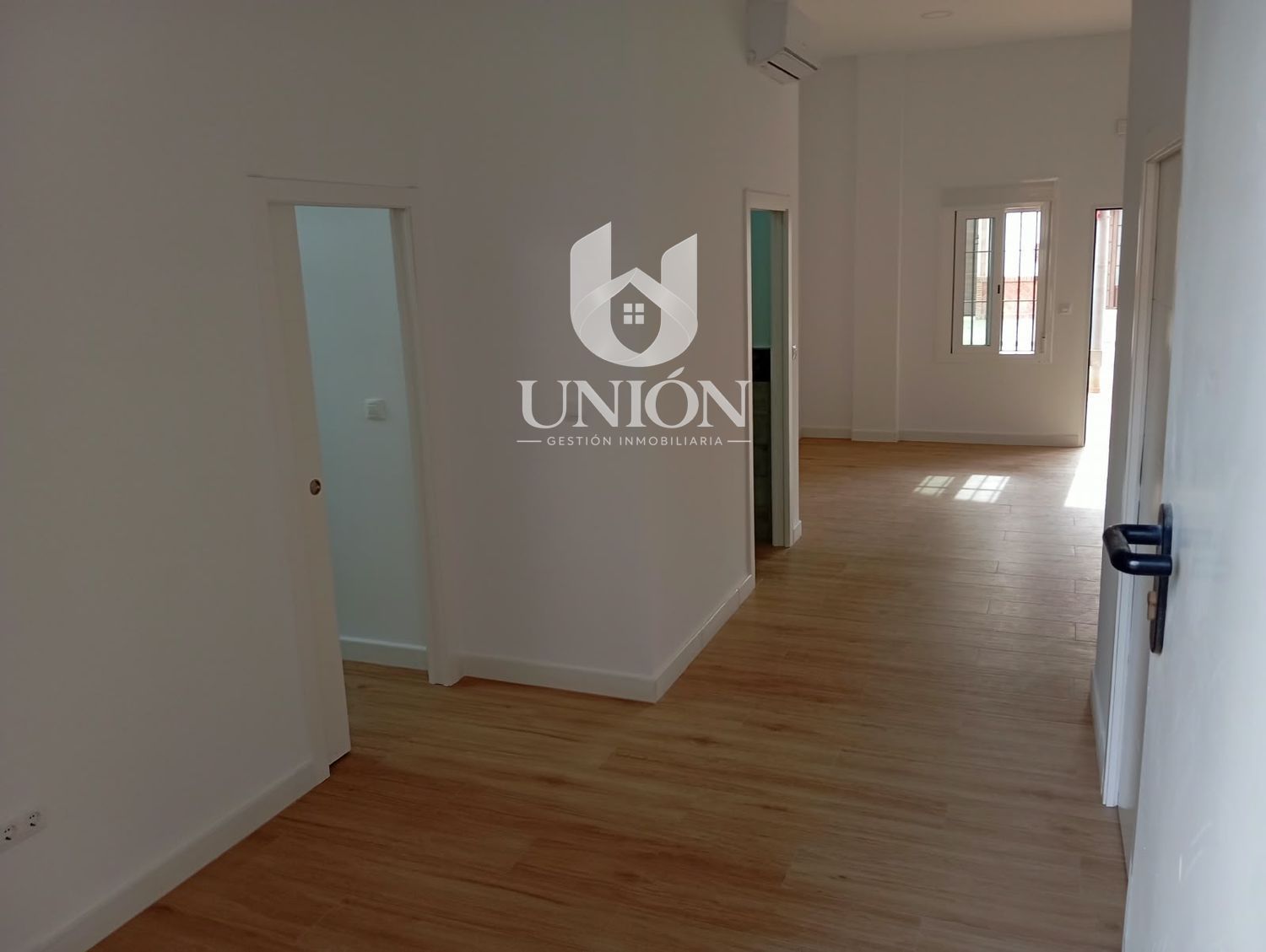 DESPACHO PROFESIONAL ADAPTADO A VIVIENDA - Foto 6