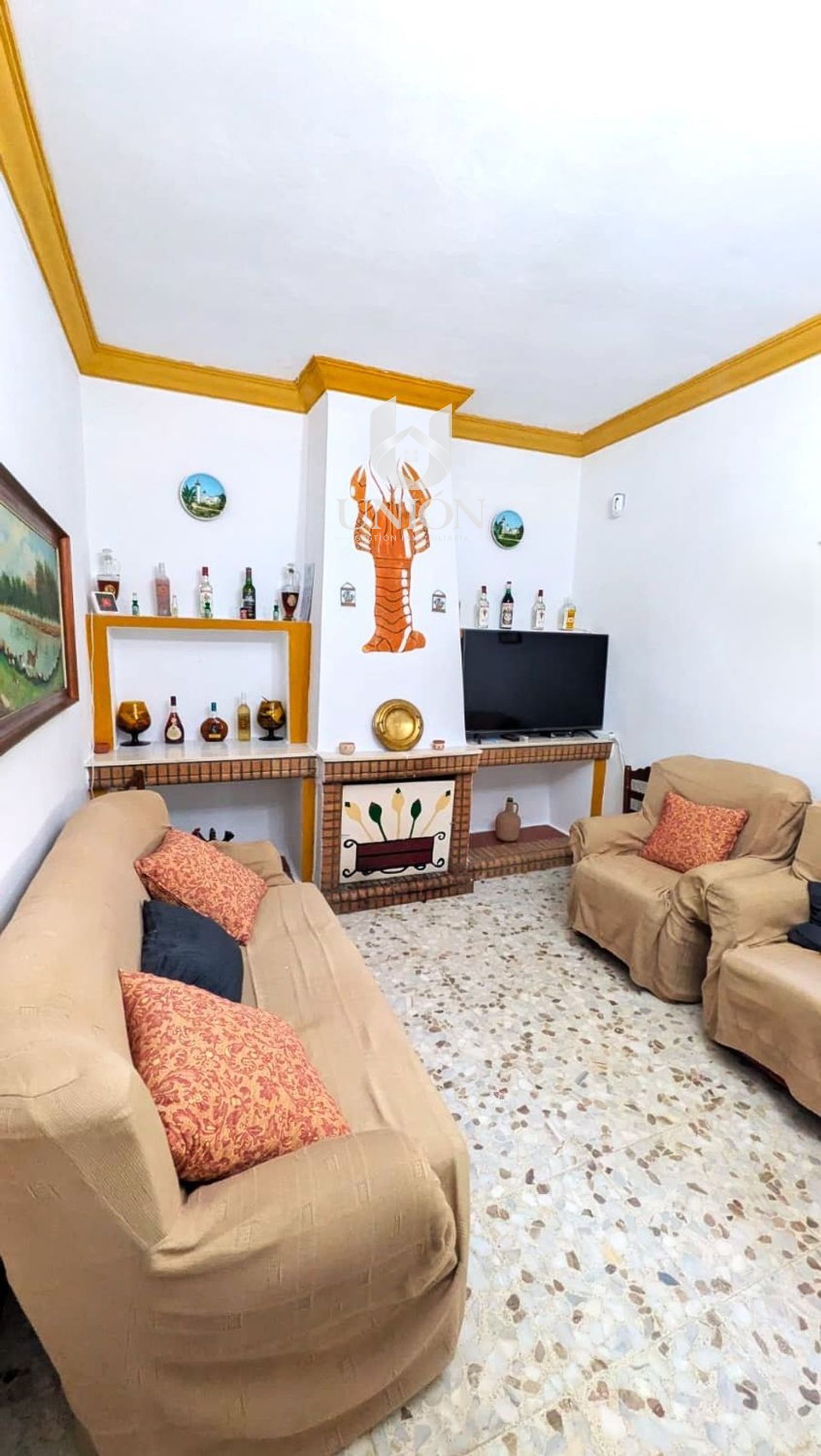 CHALET EN LA ZONA DE 