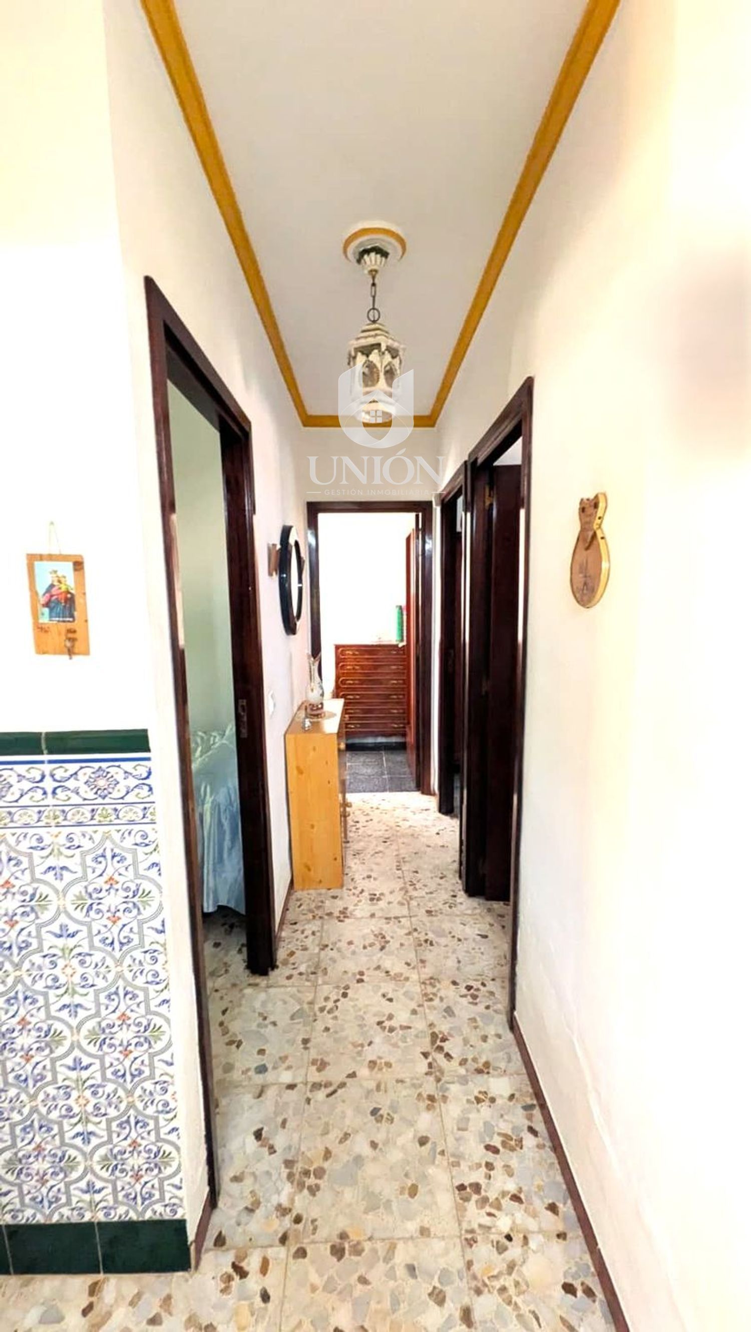 CHALET EN LA ZONA DE 