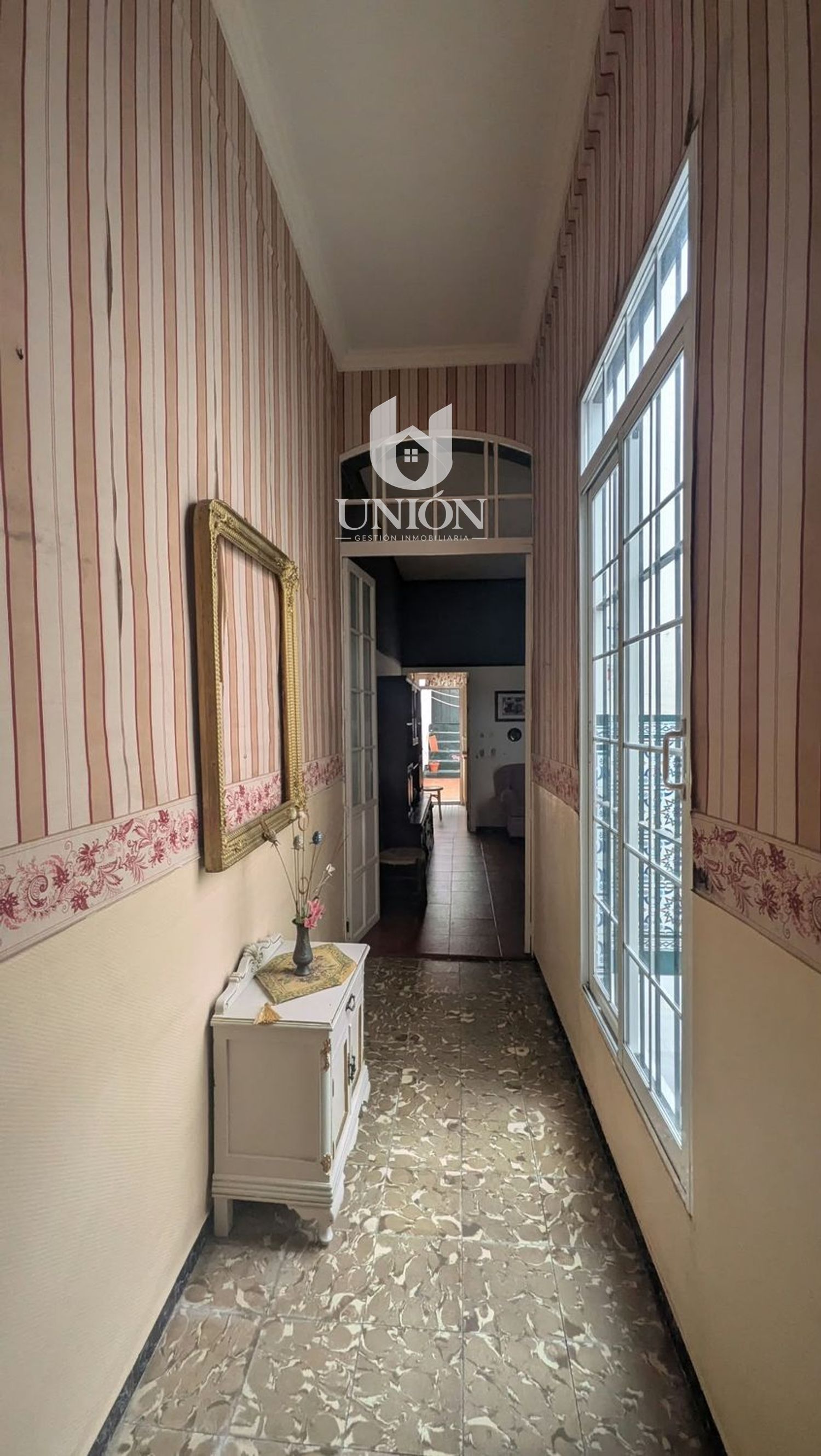 CASA CÉNTRICA EN MORÓN DE LA FRONTERA - Foto 5