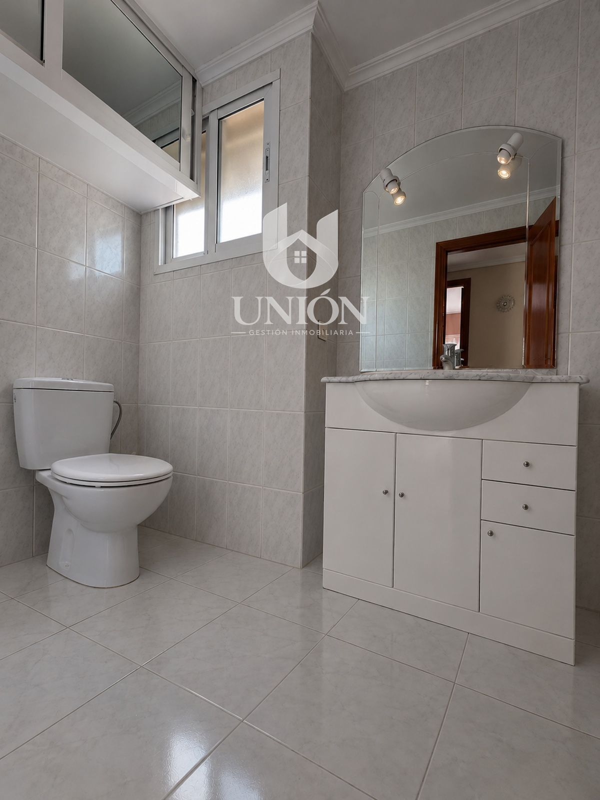 Piso en venta en Sevilla - Foto 4