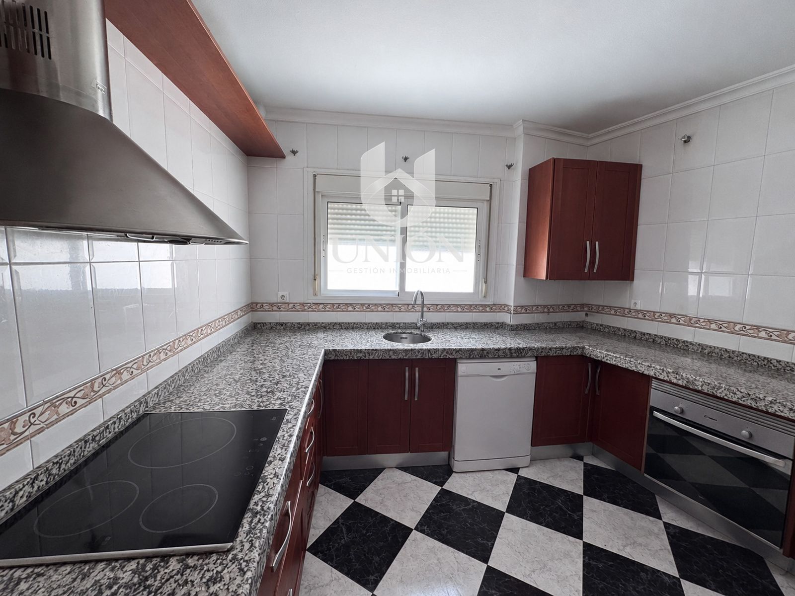 Piso en venta en Sevilla - Foto 2