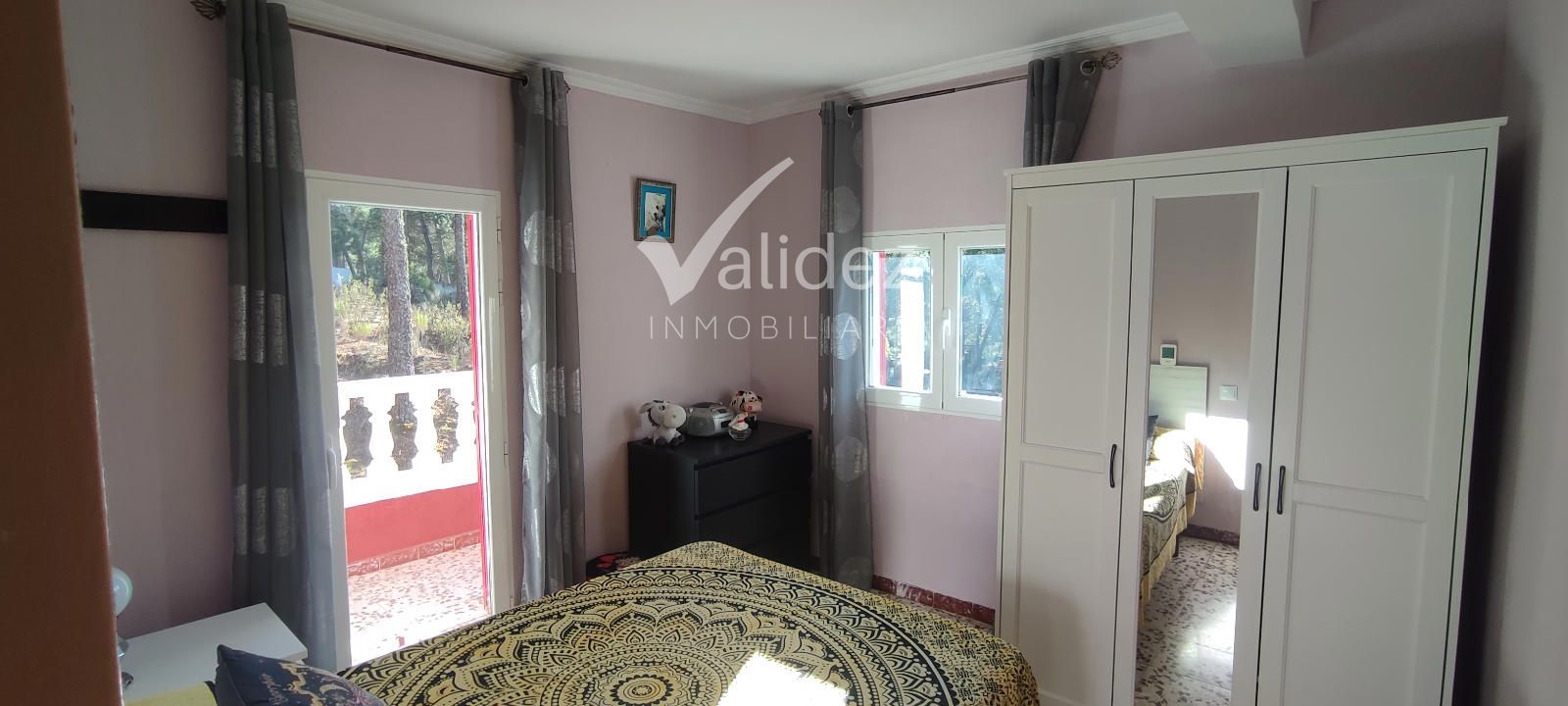 HABITACIÓN - CHALET ÚNICO EN SANTA MARÍA DE LA ALAMEDA – NATURALEZA, PRIVACIDAD Y TRANQUILIDAD