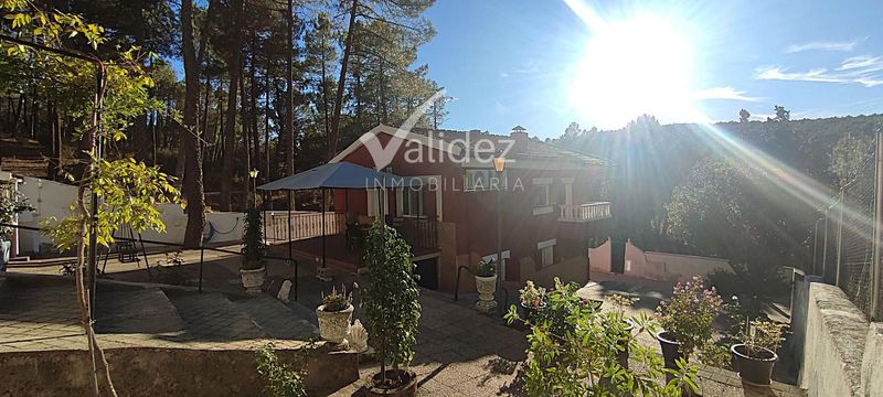 Chalet Independiente en venta Santa Maria De La Alameda, Madrid. Ref: 1216. Validez Inmobiliaria