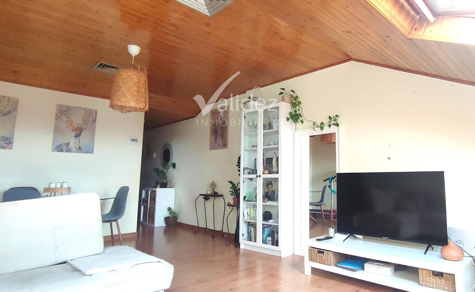 SALÓN - Urbanización Parque Sol  Ático en venta en Galapagar | 2 dormitorios | 74 m² | Piscina