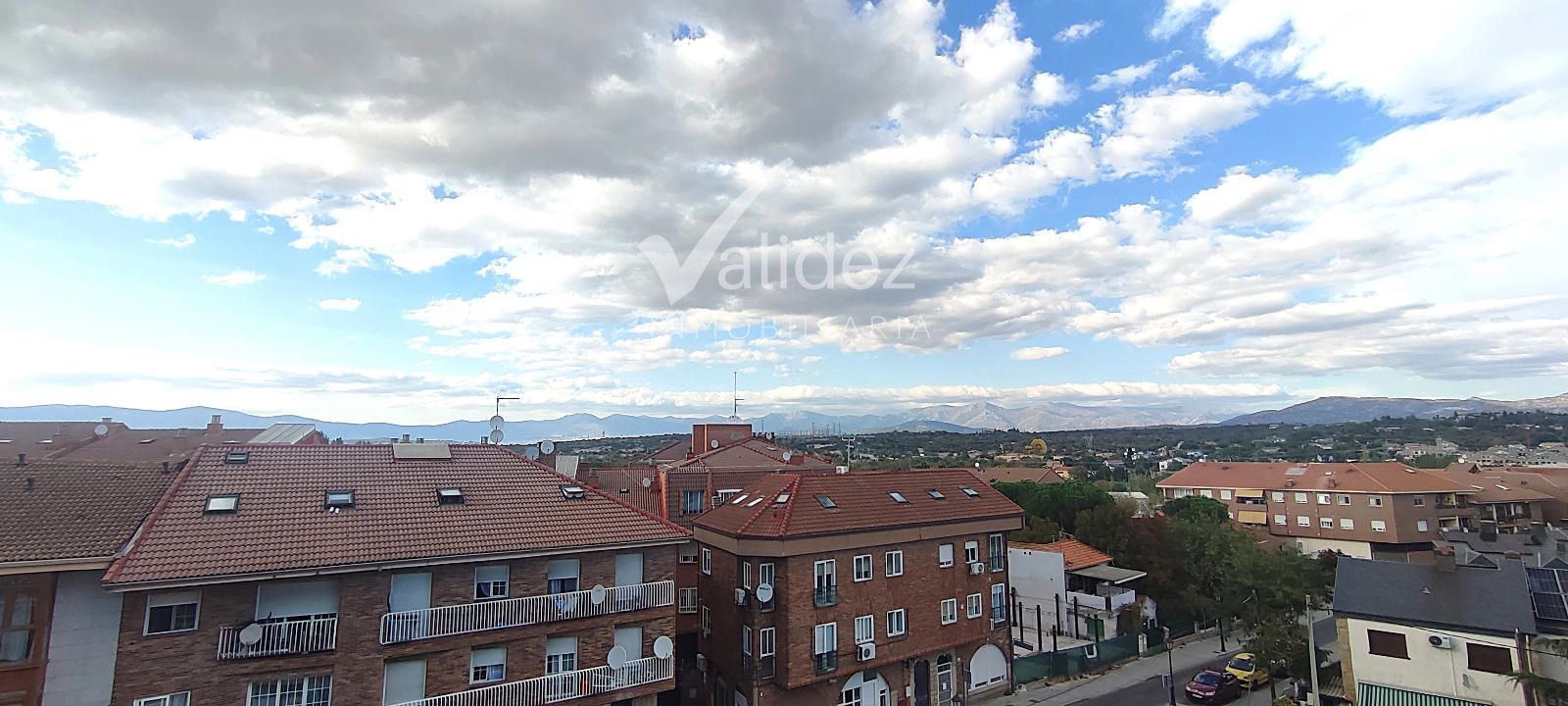 VISTAS - Urbanización Parque Sol  Ático en venta en Galapagar | 2 dormitorios | 74 m² | Piscina