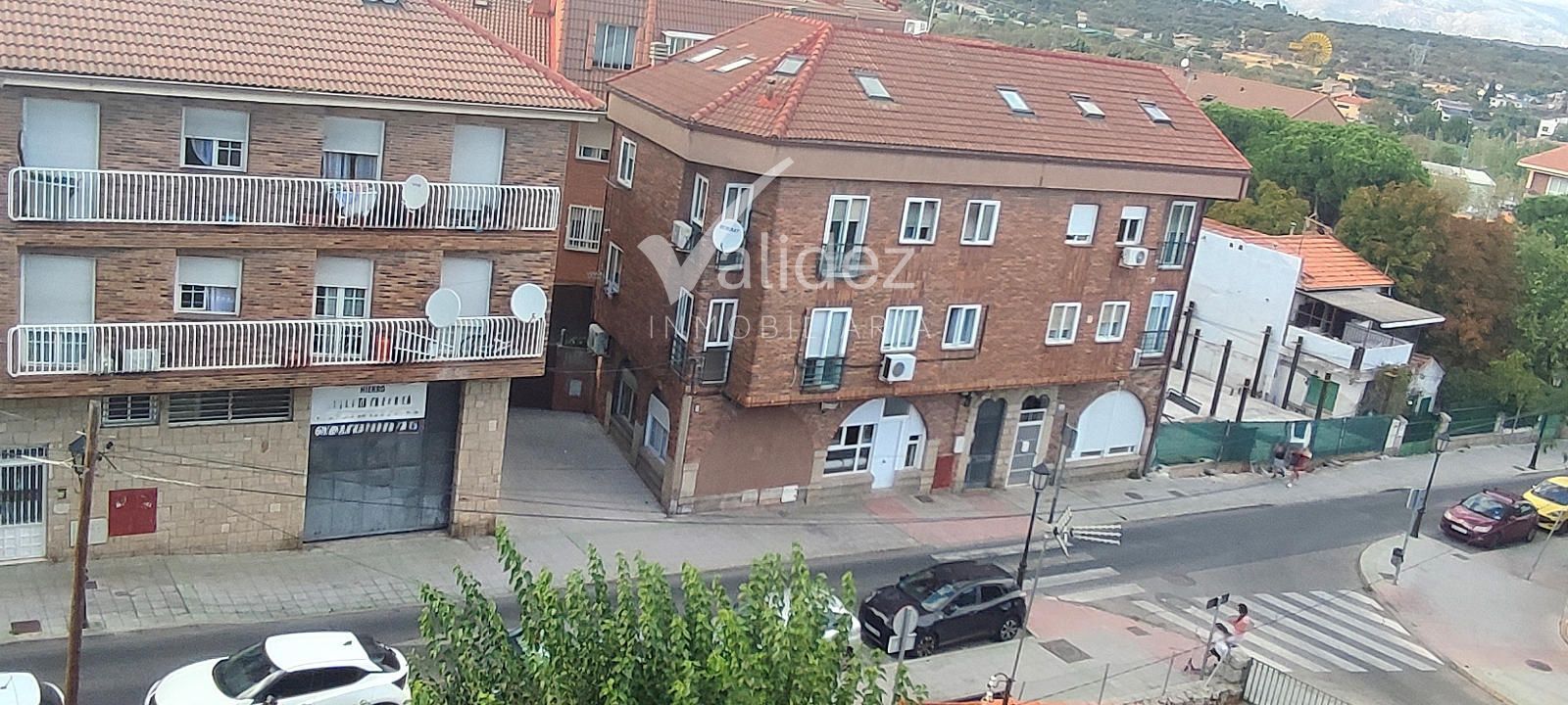 VISTAS - Urbanización Parque Sol  Ático en venta en Galapagar | 2 dormitorios | 74 m² | Piscina
