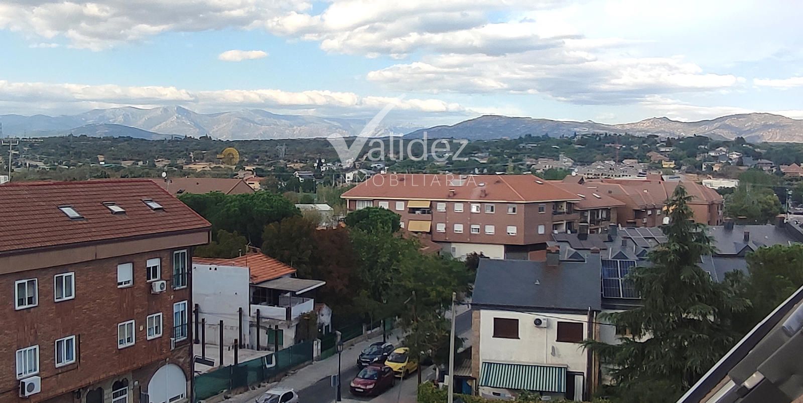 VISTAS - Urbanización Parque Sol  Ático en venta en Galapagar | 2 dormitorios | 74 m² | Piscina