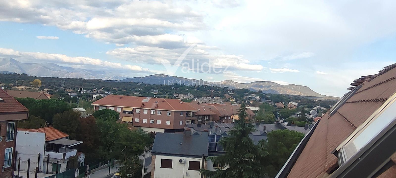 VISTAS - Urbanización Parque Sol  Ático en venta en Galapagar | 2 dormitorios | 74 m² | Piscina