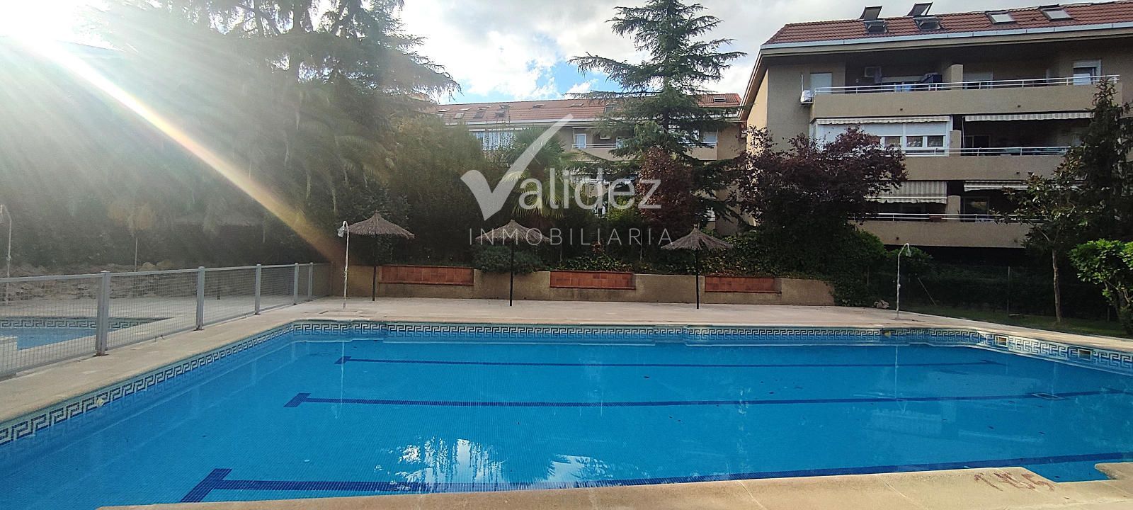 PISCINA - Urbanización Parque Sol  Ático en venta en Galapagar | 2 dormitorios | 74 m² | Piscina
