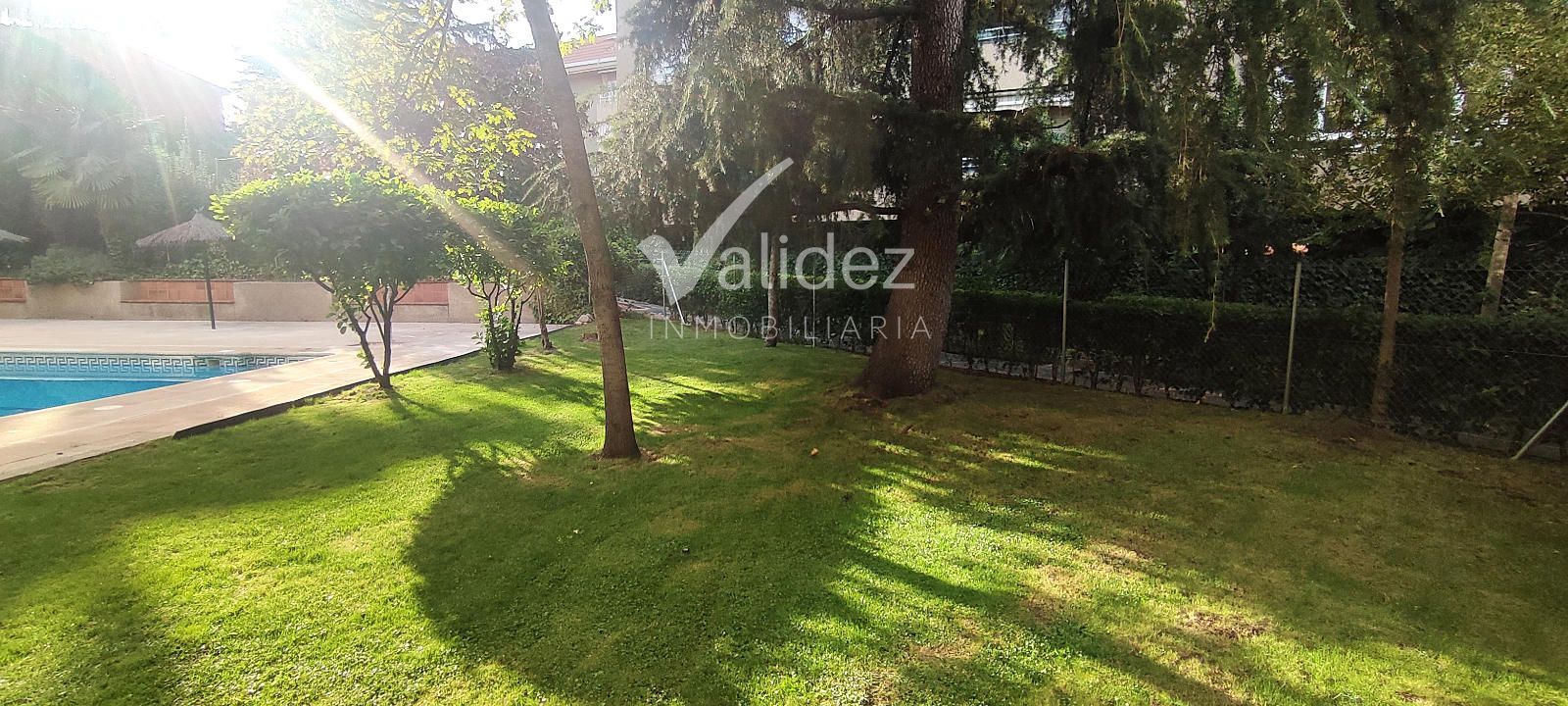 ZONAS COMUNES - Urbanización Parque Sol  Ático en venta en Galapagar | 2 dormitorios | 74 m² | Piscina