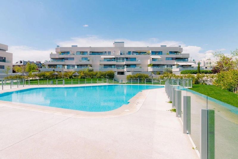 Piso en venta Boadilla Del Monte, Madrid. Ref: 1052. Vanderbil Homes