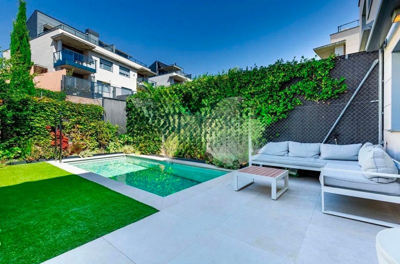 Adosado en venta Boadilla Del Monte, Madrid. Ref: 1055. Vanderbil Homes