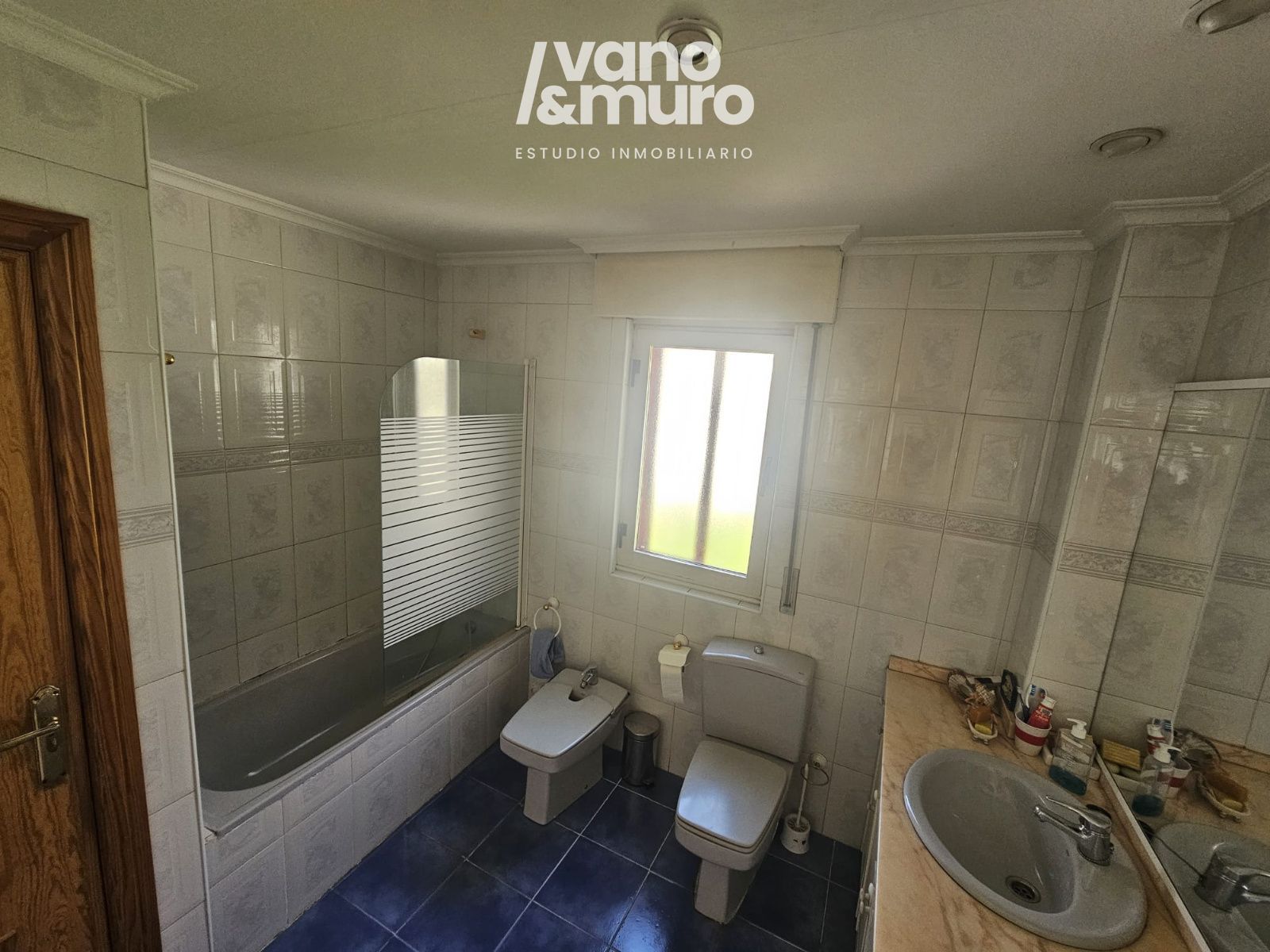 chalet en villares-de-la-reina ·  250000€