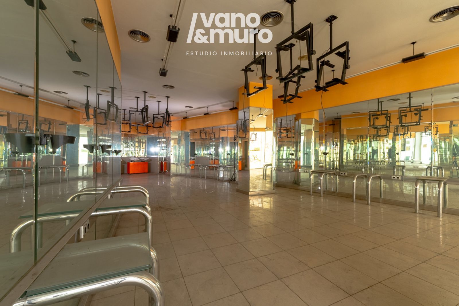 locales-comerciales en salamanca ·  680000€
