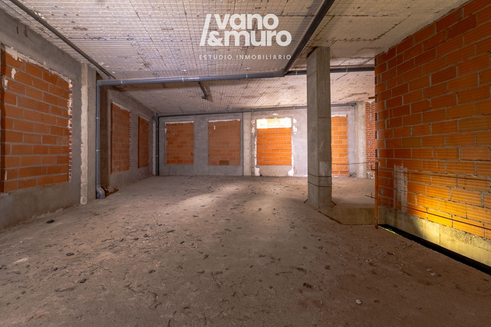 locales-comerciales en salamanca ·  1100000€