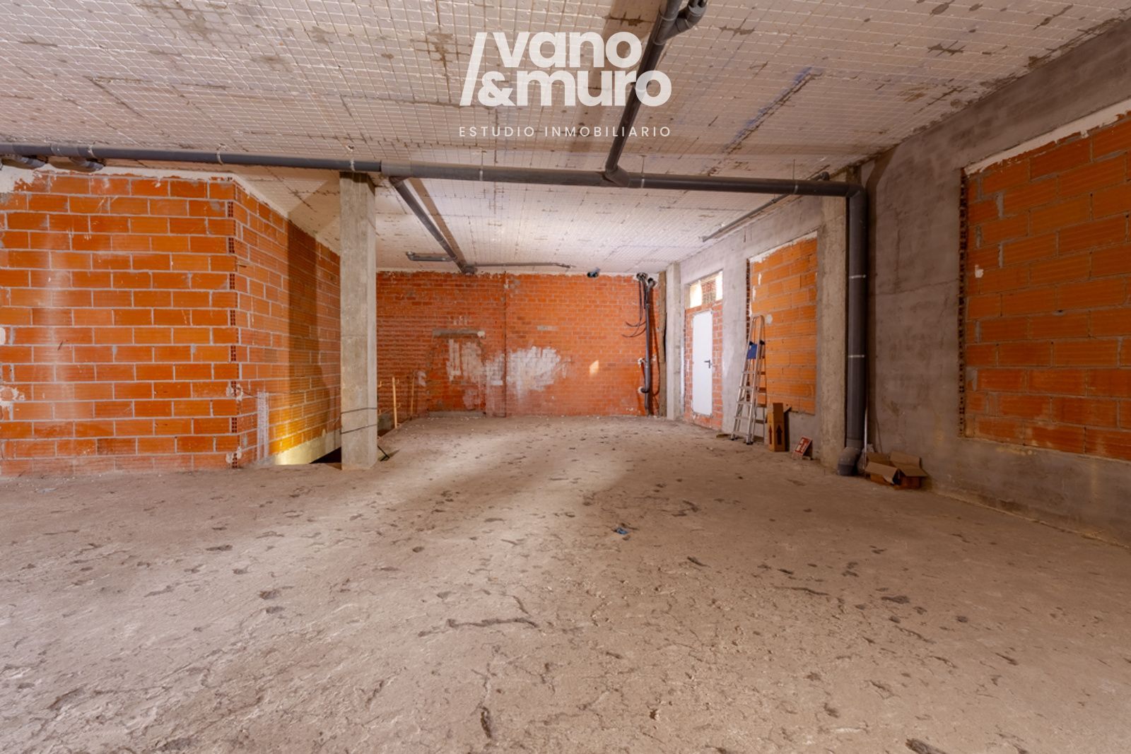 locales-comerciales en salamanca ·  1100000€