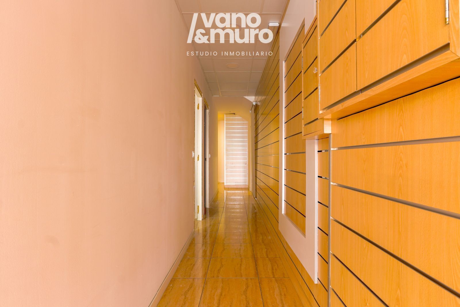 locales-comerciales en salamanca ·  1400€