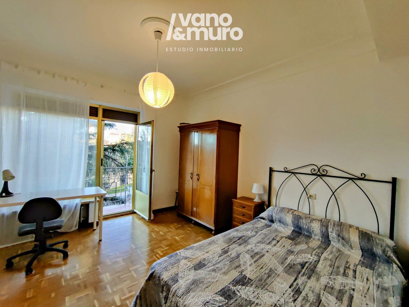 habitacion en salamanca ·  335€