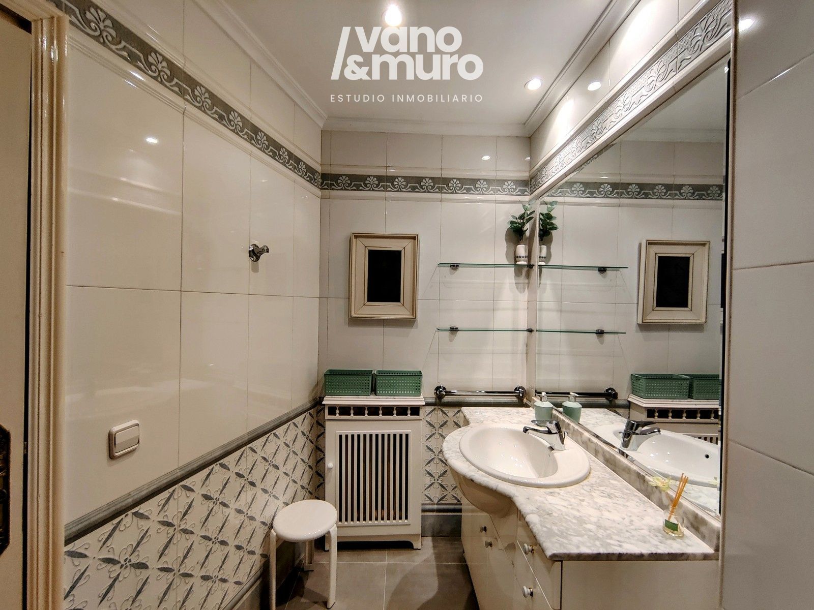 habitacion en salamanca ·  335€