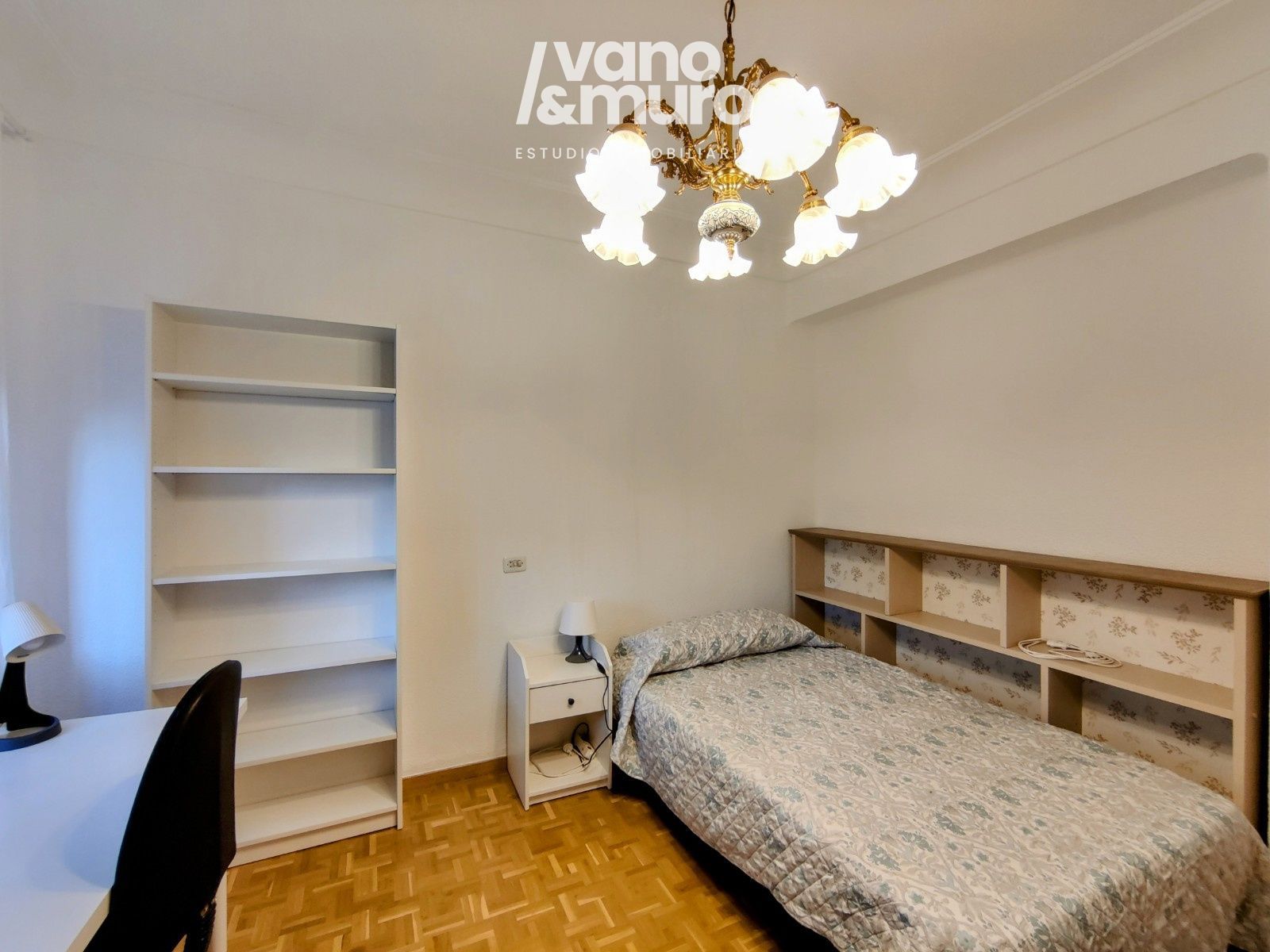 habitacion en salamanca ·  335€