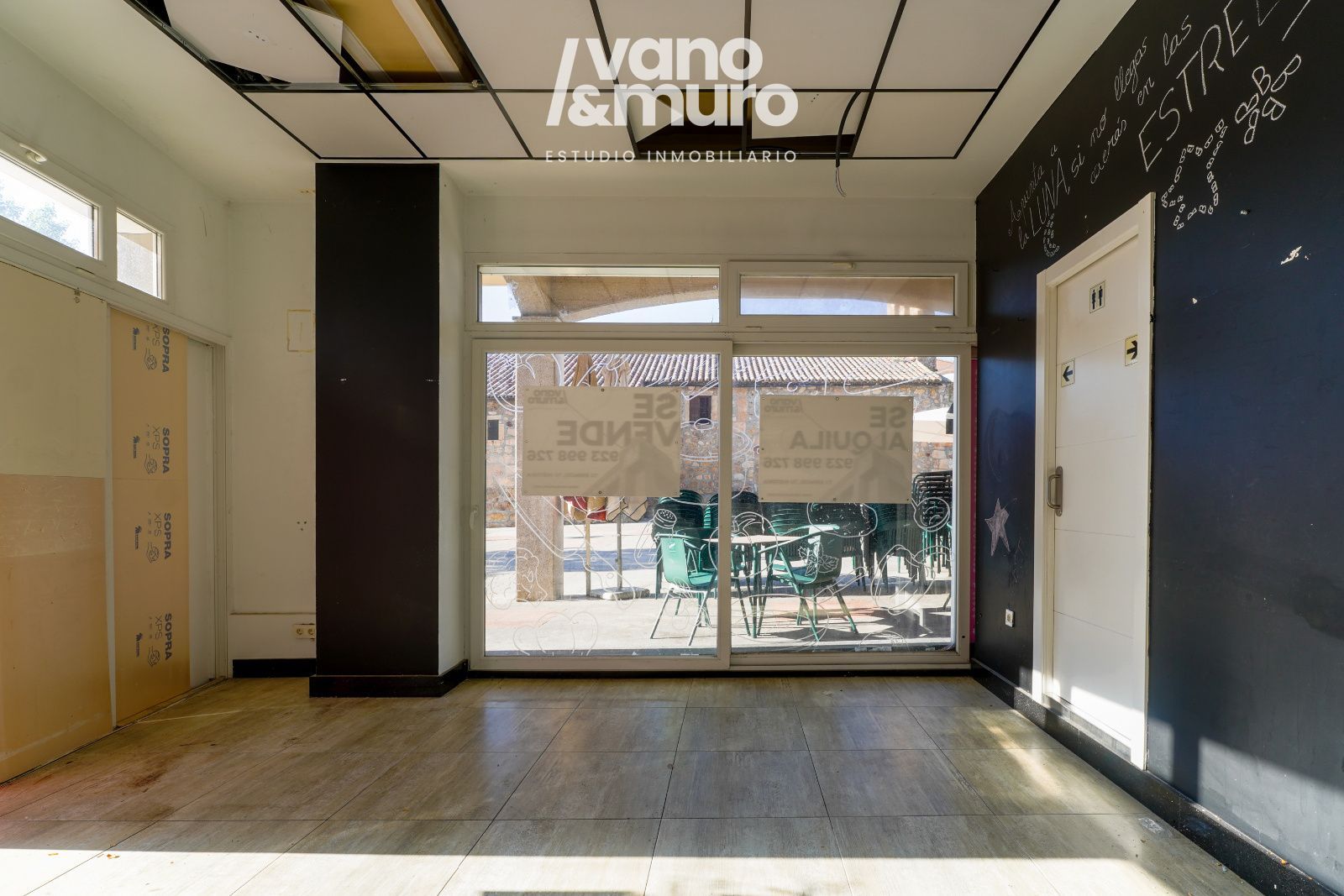 locales-comerciales en carbajosa-de-la-sagrada ·  180000€