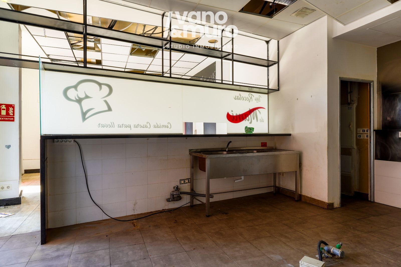 locales-comerciales en carbajosa-de-la-sagrada ·  180000€