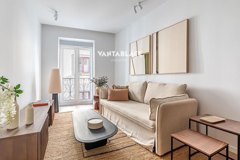 Piso en venta Madrid. Ref: 1345. Vantablack Properties