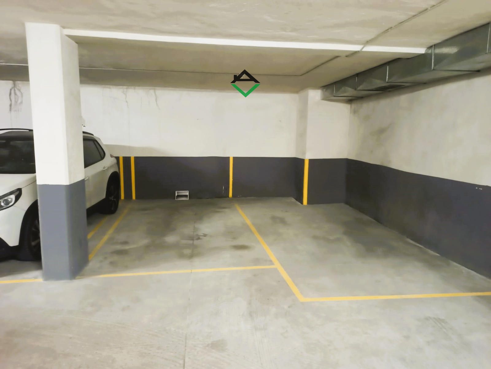 Garaje en venta Cangas, Pontevedra. Ref: 1500. Inmobiliaria Velázquez