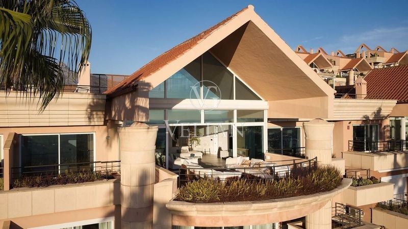 Ático en venta Marbella, Málaga. Ref: 1077. Velian Group