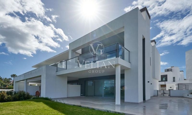 Adosado en venta Marbella, Málaga. Ref: 1081. Velian Group