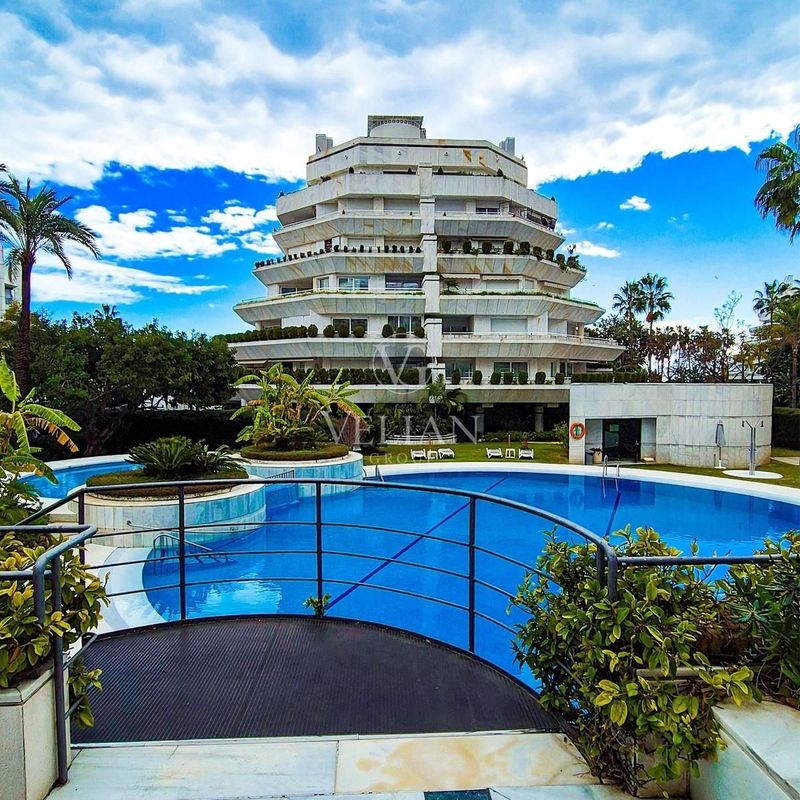 Ático en venta Marbella, Málaga. Ref: 1106. Velian Group