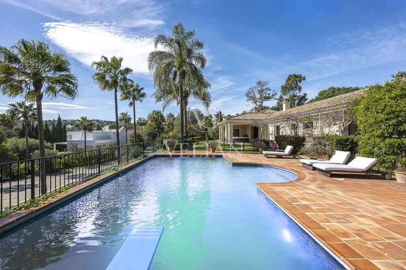 Chalet Independiente en venta Sotogrande, Cádiz. Ref: 1462. Velian Group