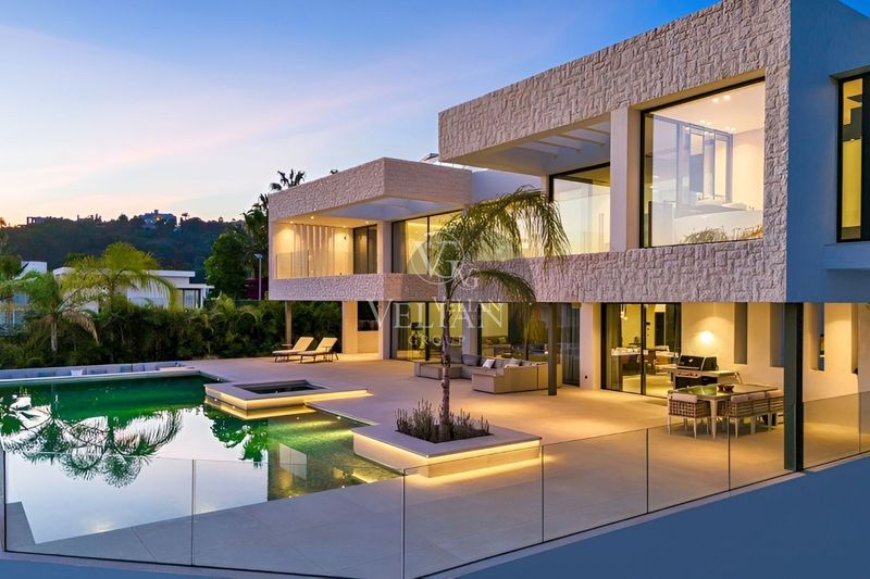 Chalet Independiente en venta Benahavis, Málaga. Ref: 1784. Velian Group