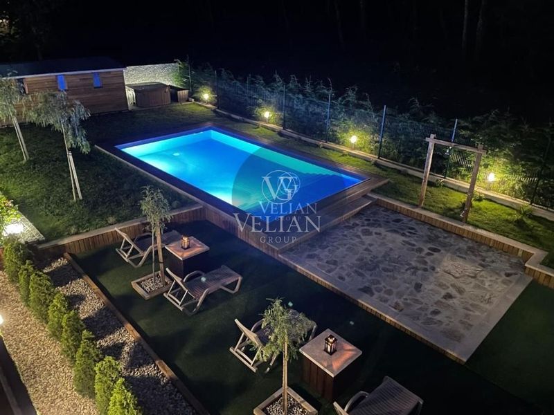 Chalet Independiente en venta Outes, A Coruña. Ref: 1860. Velian Group