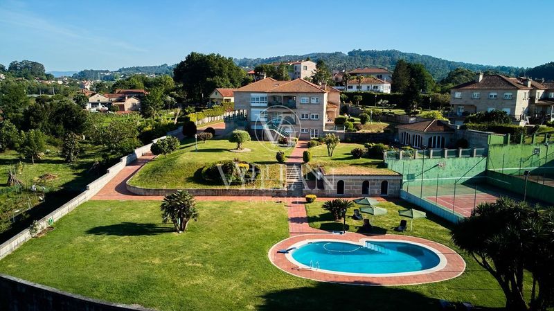 Chalet Independiente en venta Pontevedra. Ref: 1868. Velian Group
