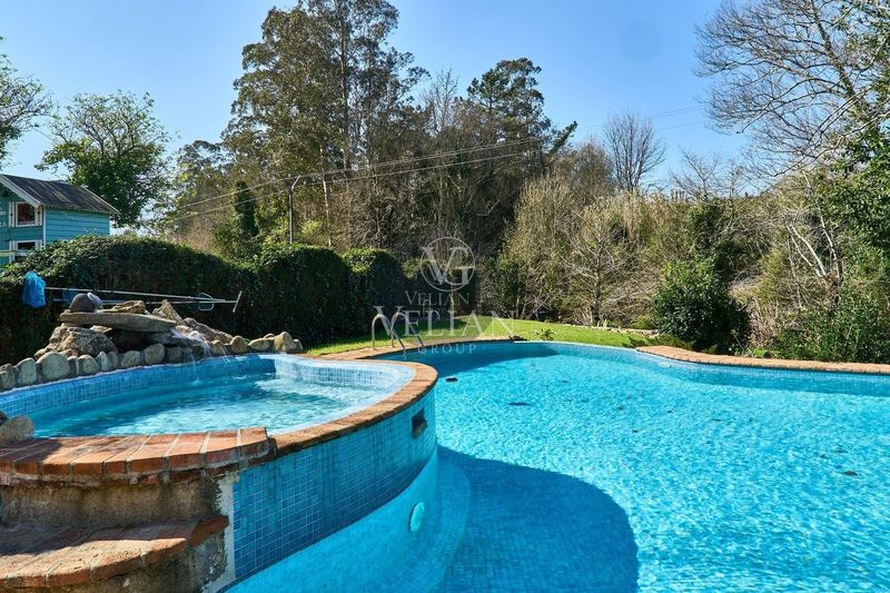 Chalet Independiente en venta Rianxo, A Coruña. Ref: 1922. Velian Group